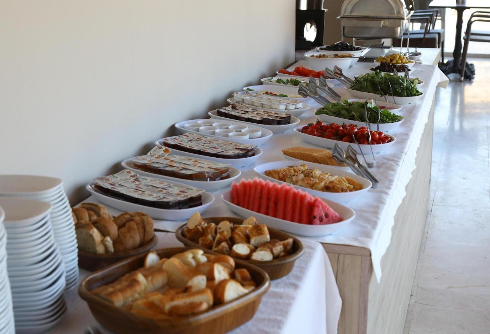 Grand Faik Hotel Cesme Ngoại thất bức ảnh