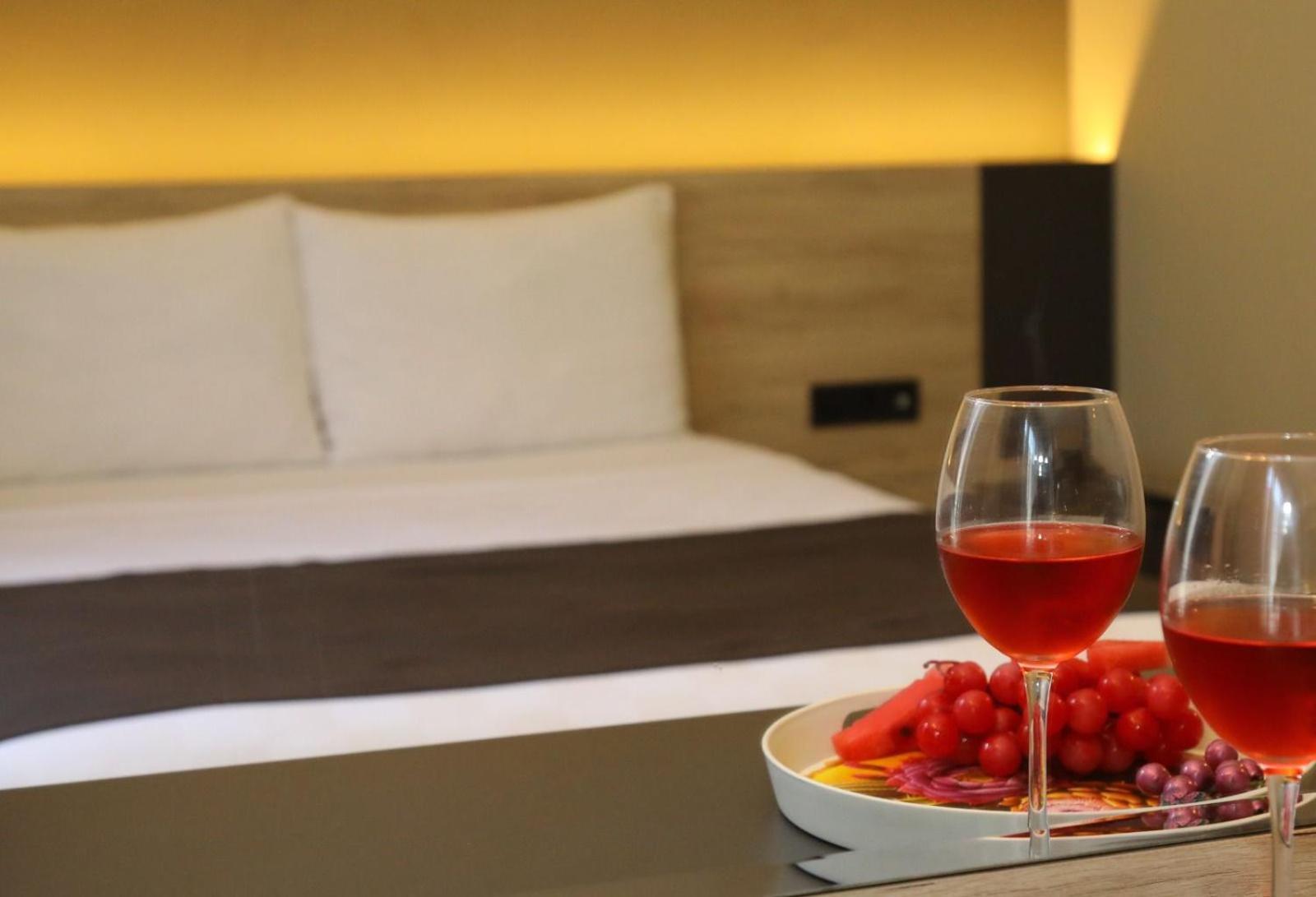 Grand Faik Hotel Cesme Ngoại thất bức ảnh