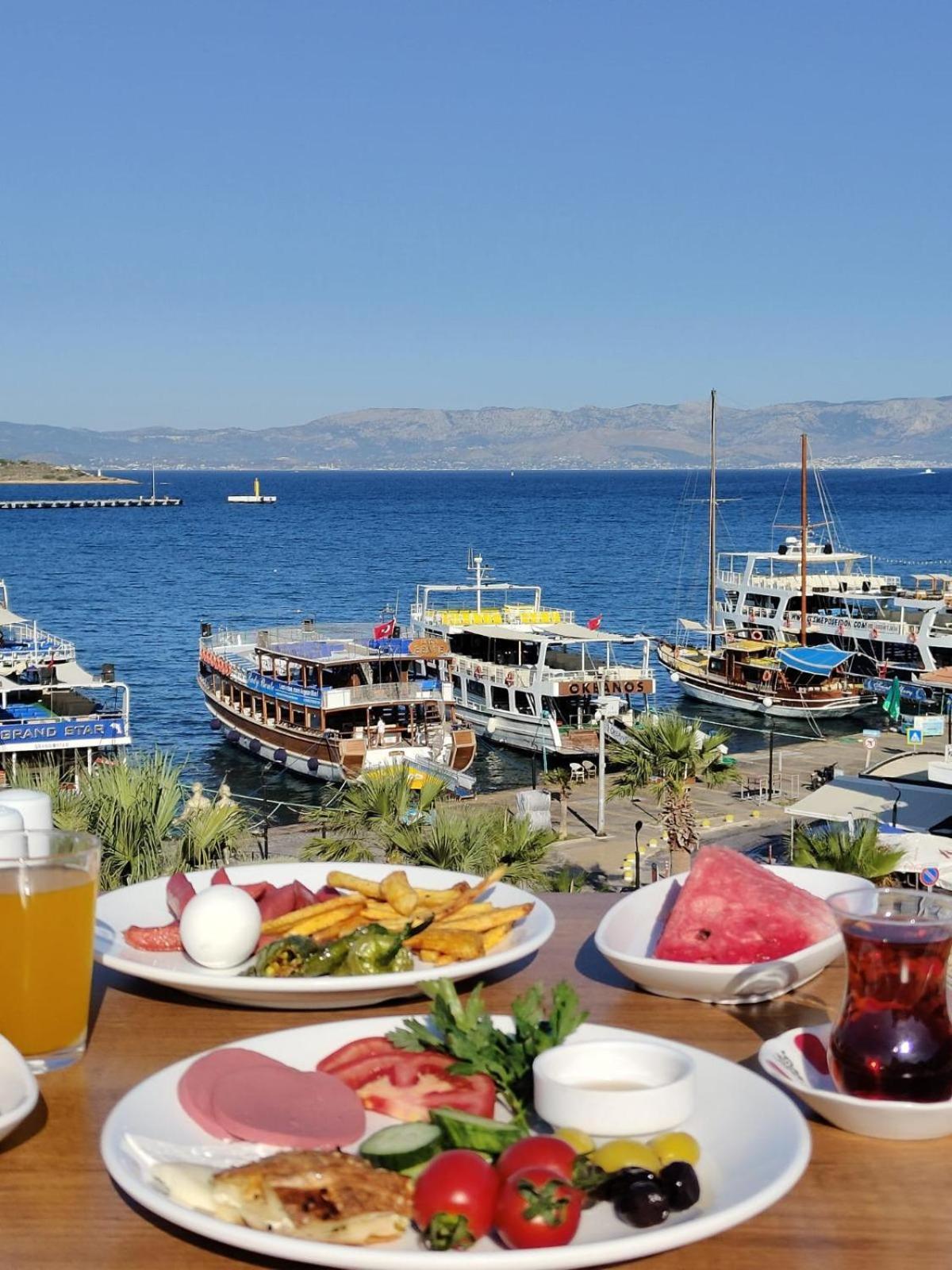 Grand Faik Hotel Cesme Ngoại thất bức ảnh