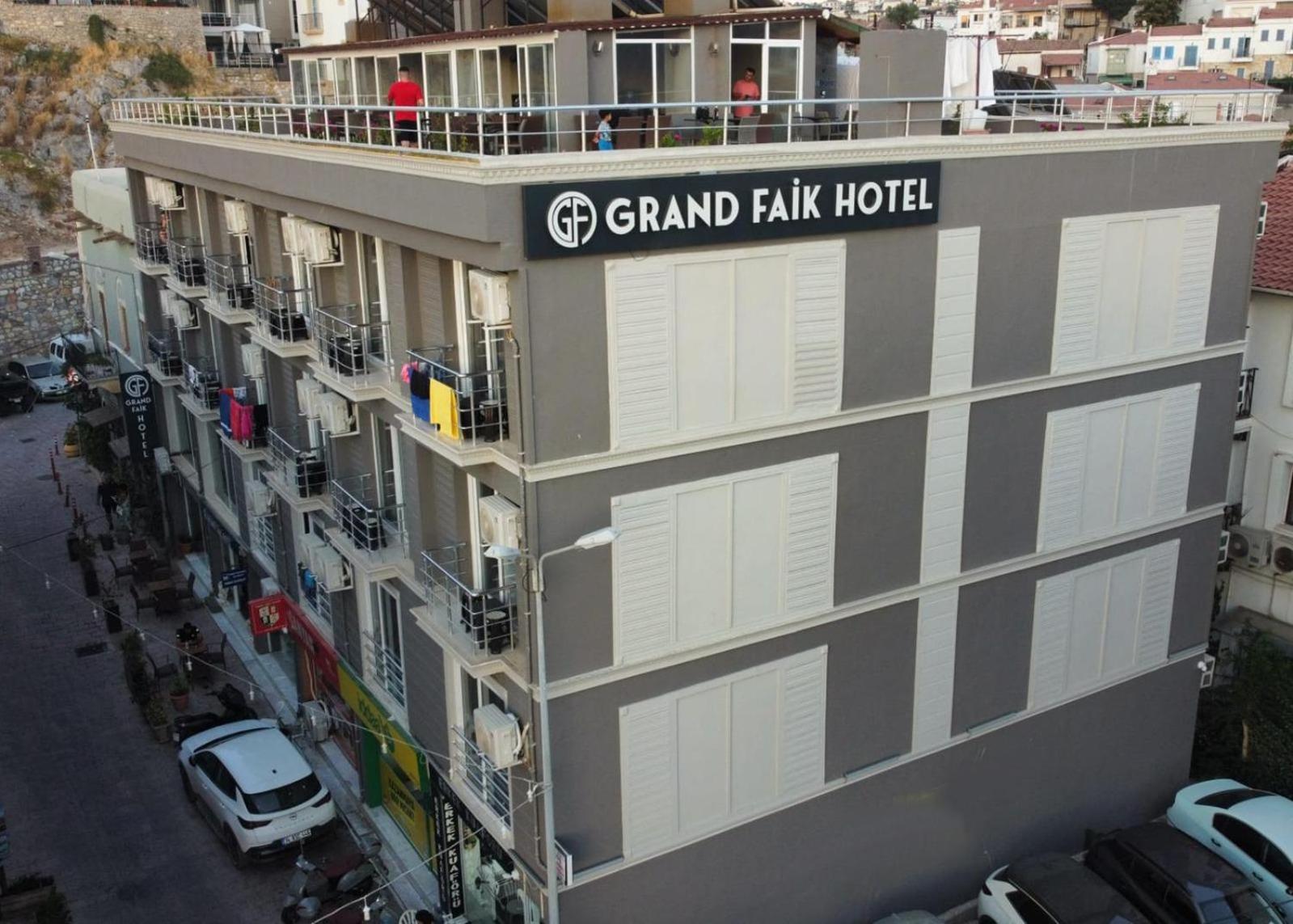 Grand Faik Hotel Cesme Ngoại thất bức ảnh